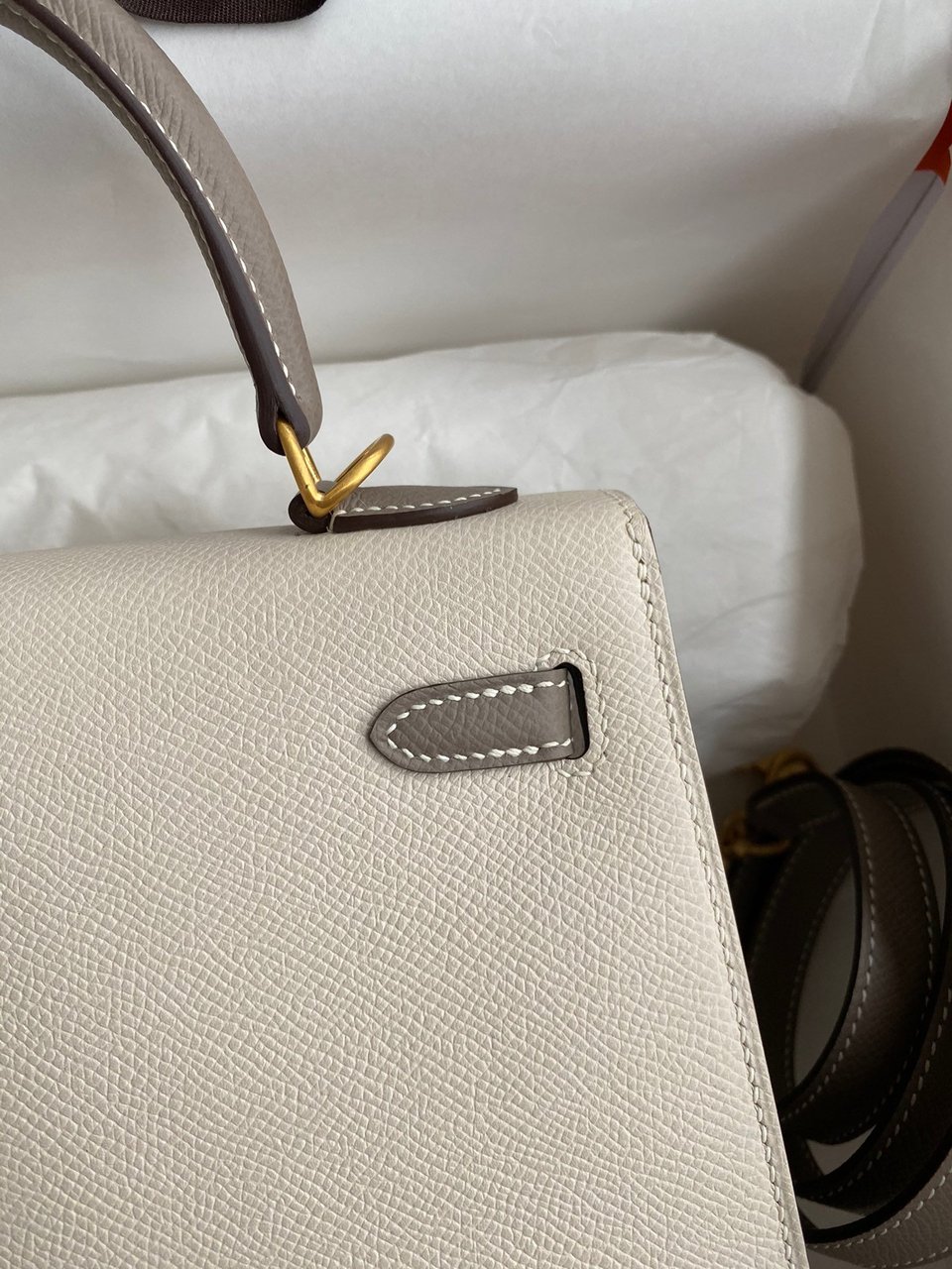 Hermes Kelly 25 Bag In Ivory Beige Epsom Leather For Women 25cm/10in view 4