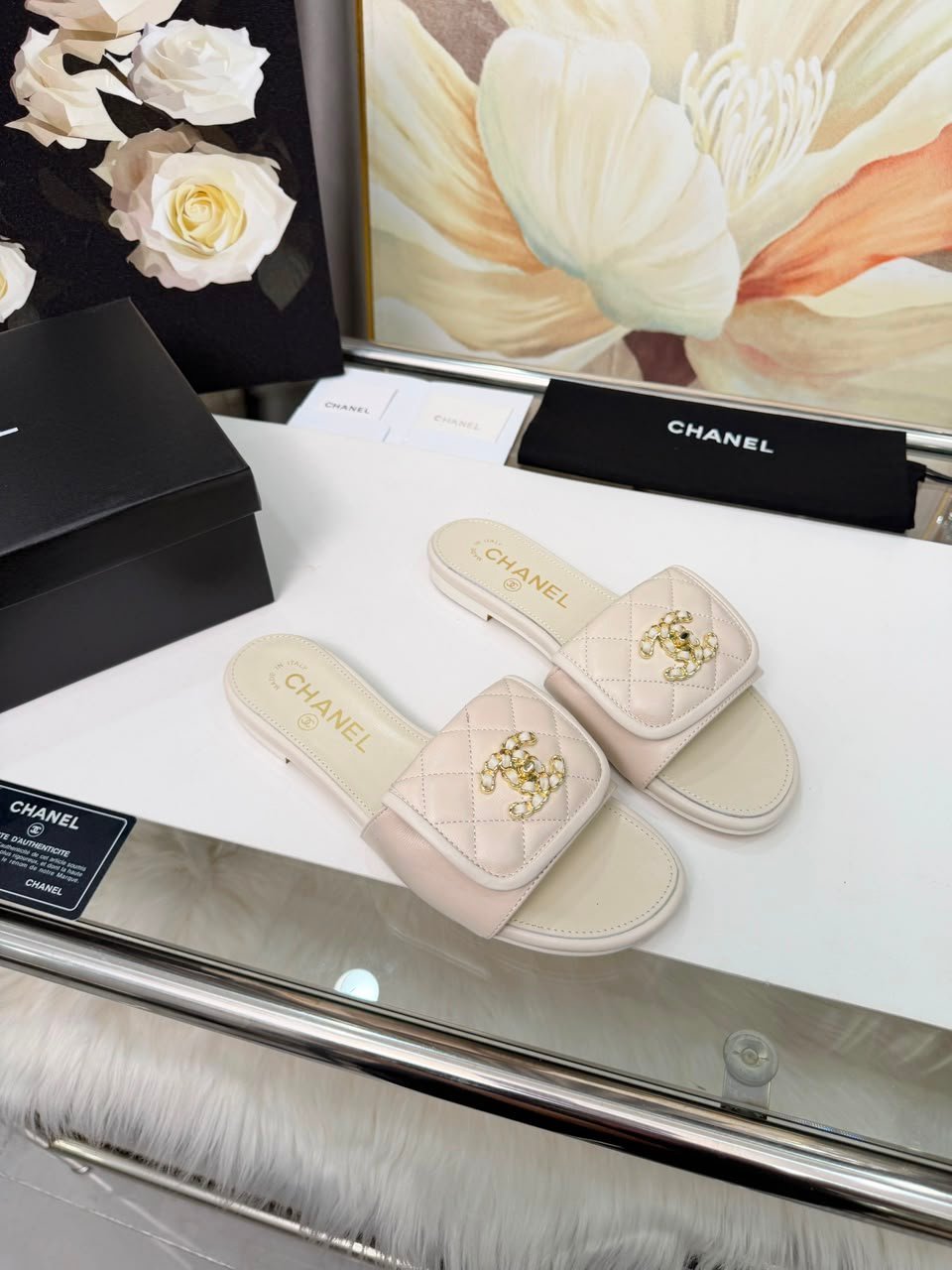 Chanel Quilted Slide Sandals Bright Gold-tone CC G35927 view 5