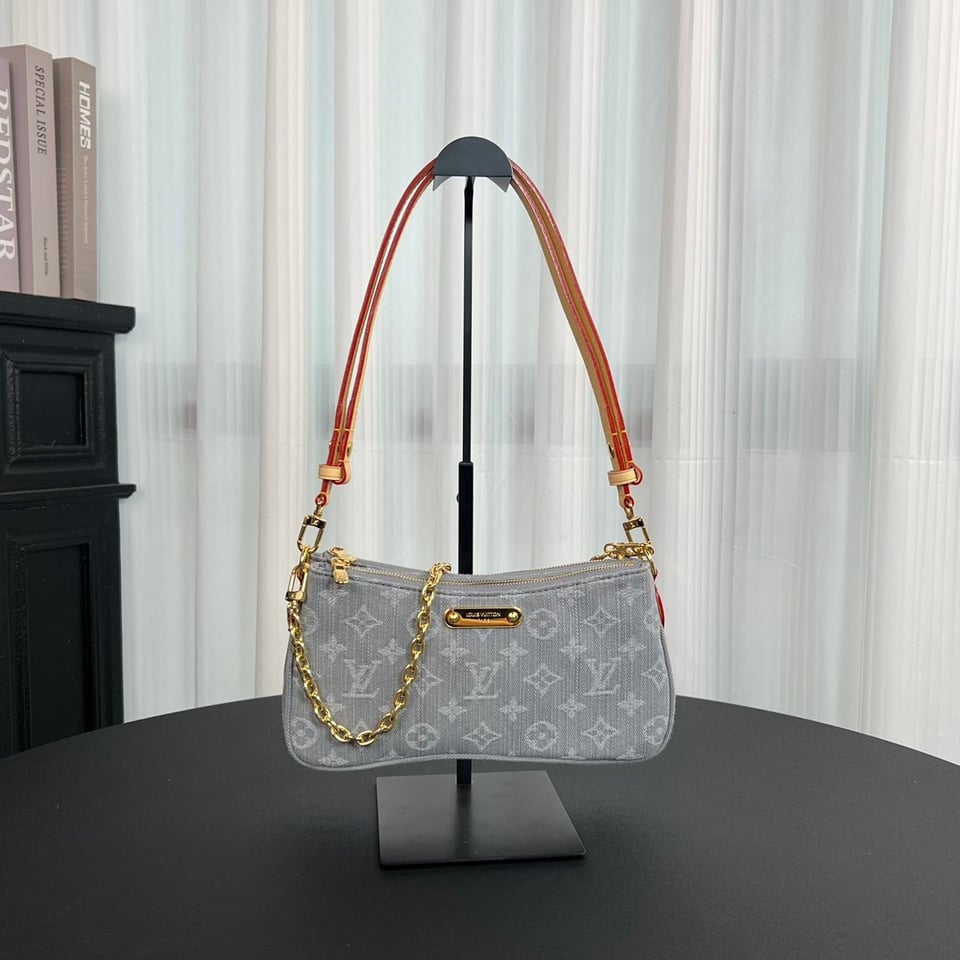 Louis Vuitton Liv Pochette Other Monogram Denim 24.5cm/ 9.6in view 4