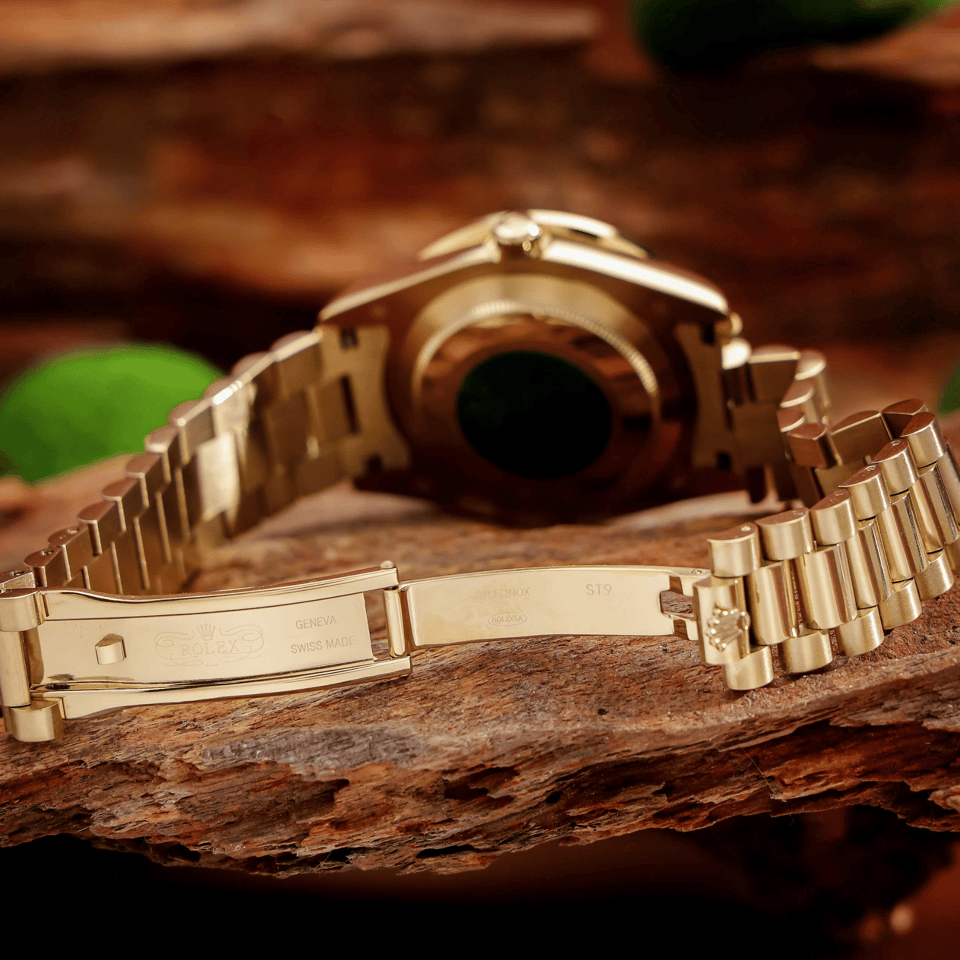 Rolex Yellow Gold Day-Date Diamond Bezel Onyx Green Dial President Bracelet 40mm view 5