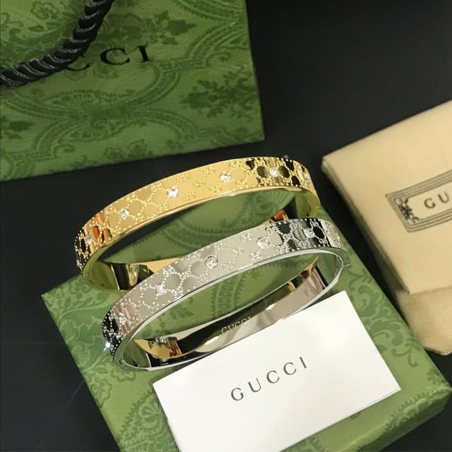 Gucci Cuff Bracelet 8Mm Silver