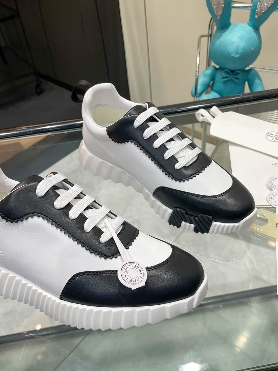 Hermes Bouncing Sneakers Blanc And Black Color Goatskin H242810ZH90390 view 9