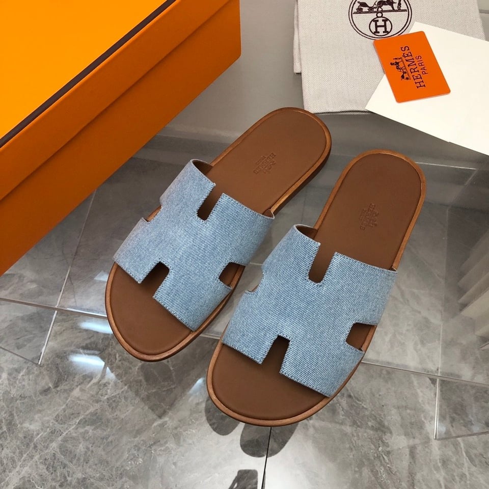 Hermes Izmir Sandal Bleu Clair view 4