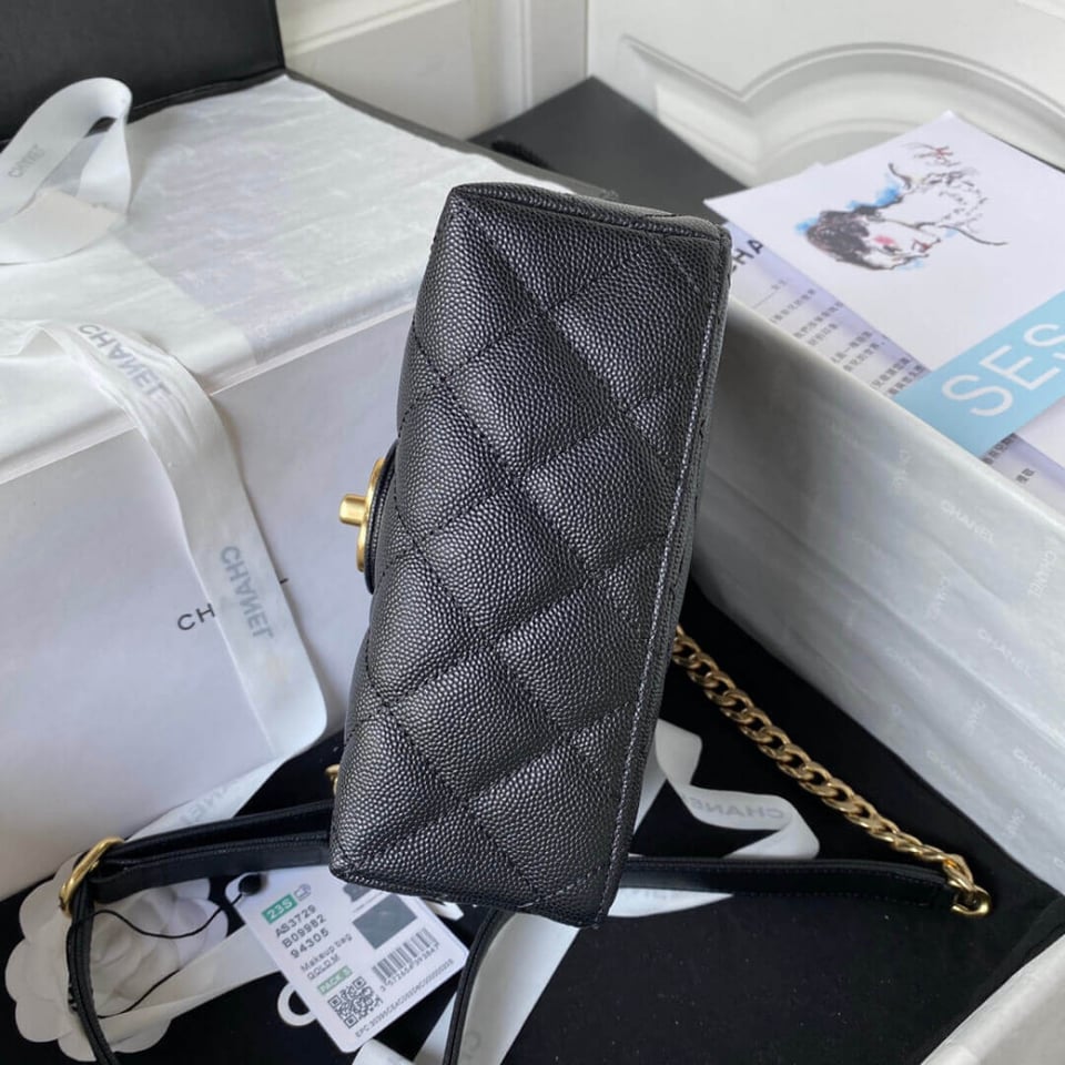 Chanel Grained Calfskin Small Vanity Case 17.5cm view 7