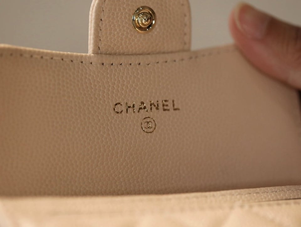 Chanel Flap Card Holder 11.3 Beige Grained Calfskin Gold Icon view 7