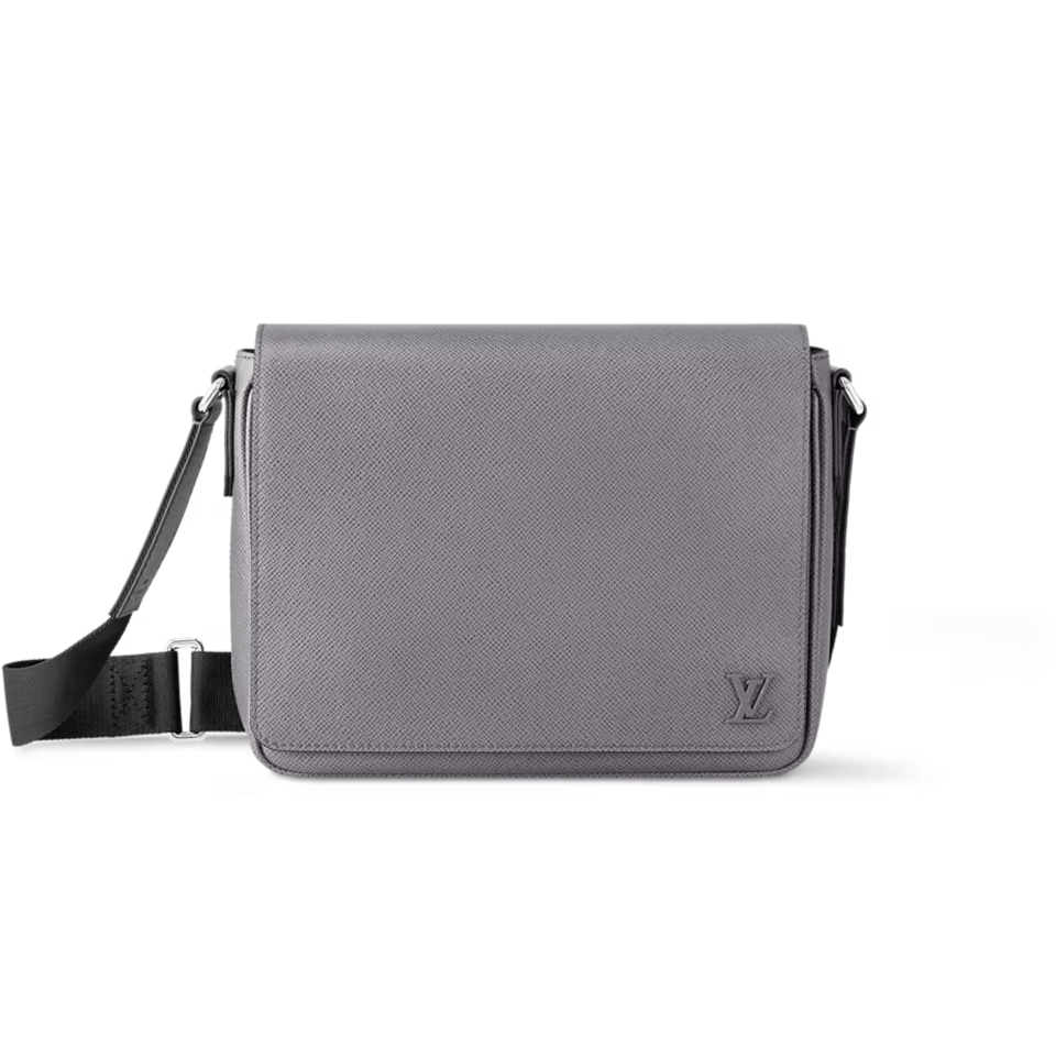Louis Vuitton Glacier District PM For Men 26cm M30851 view 2