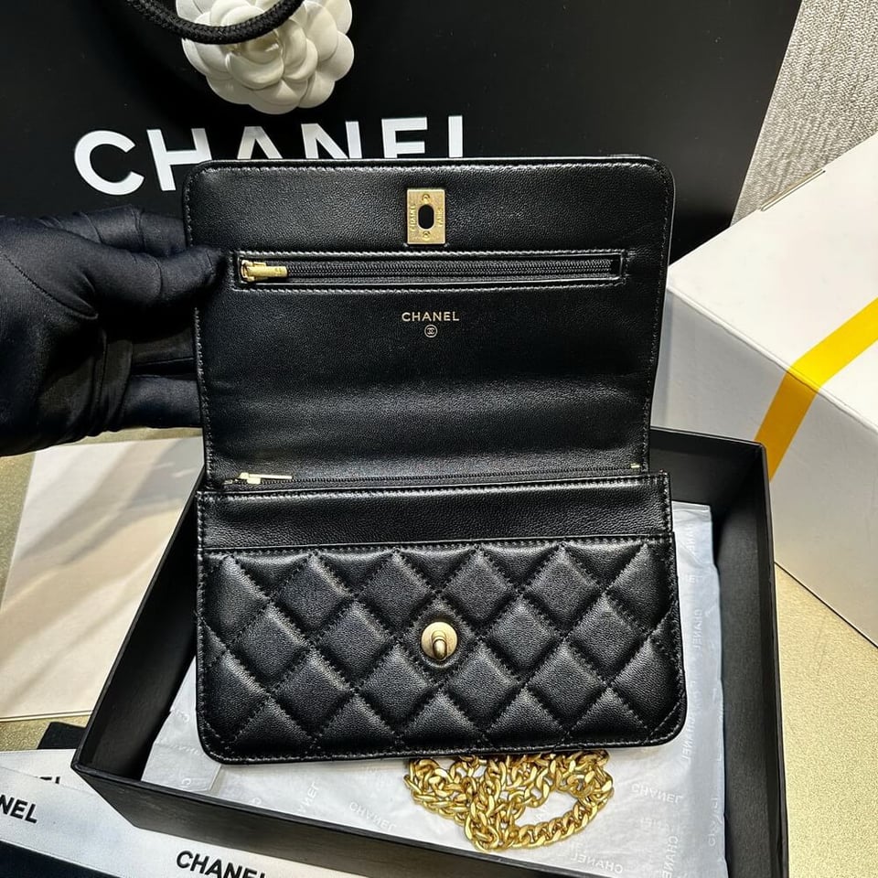 Chanel Camellia Crush Wallet On Chain Lambskin 19.2cm view 12