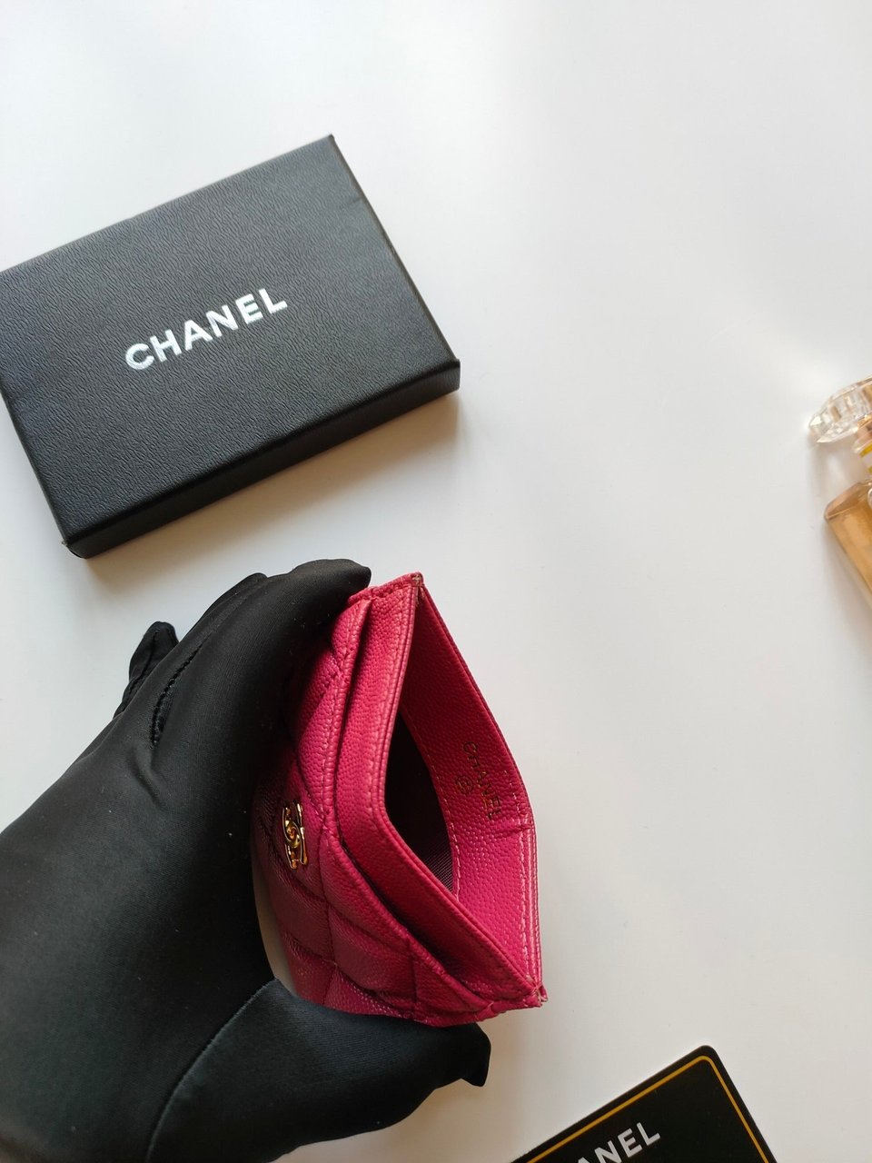 Chanel Card Holder 11.2 Red Pink Grained Calfskin Gold Icon view 5