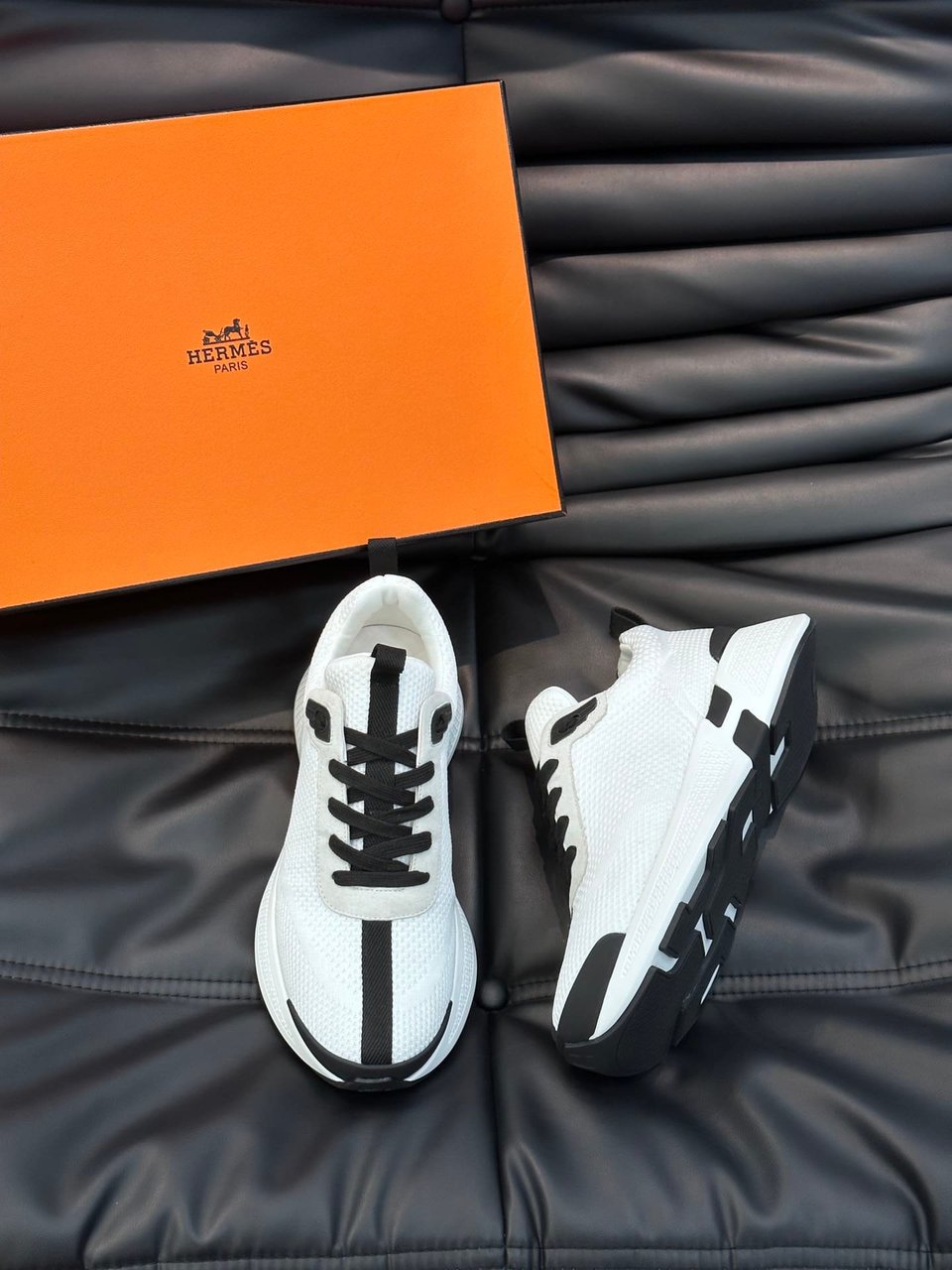 Hermes Heros Sneaker Black White H232985Zh90400 view 10