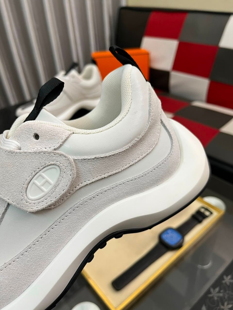 Hermes Loop Sneakers Blanc Color Calfskin H252000Z view 7