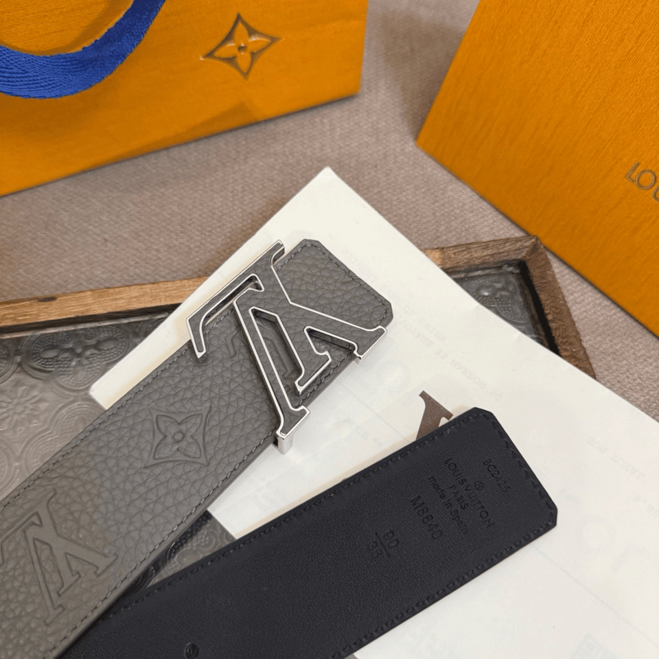 Lv Monogram Embossed 40mm Belt For Men view 4