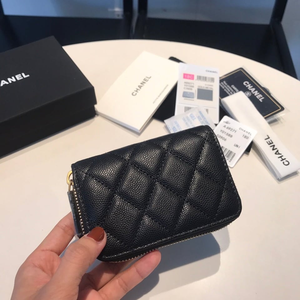 Chanel Zipped Coin Basic Purse 11 Black Calfskin Gold Icon view 6