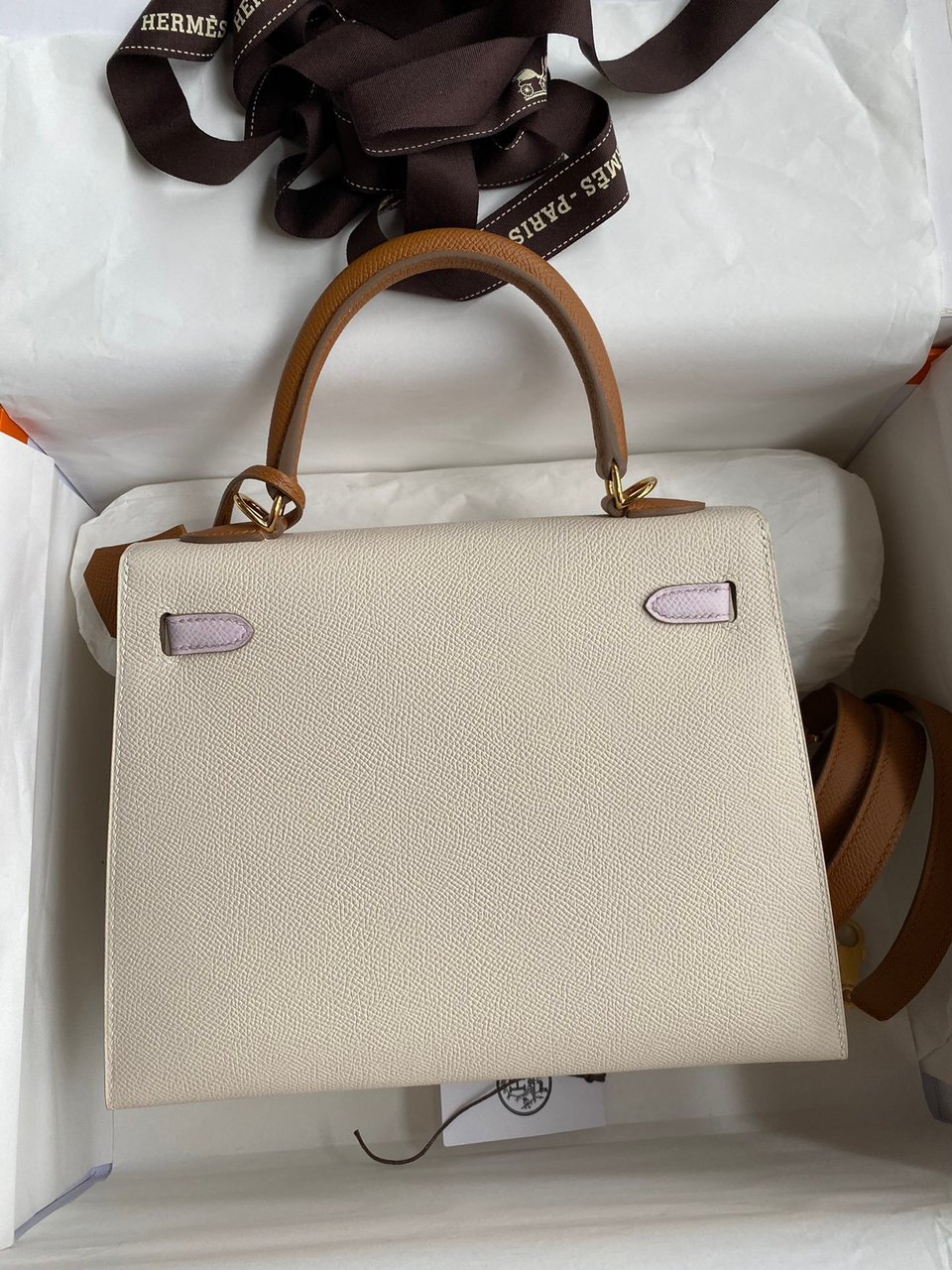 Hermes Kelly 25 Bag In Light Beige Epsom Leather For Women 25cm/10in view 3