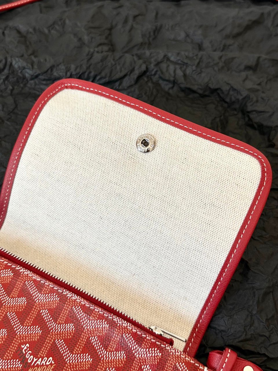 Goyard Plumet Pocket Wallet 20 Cm Classic Red Goyardine Canvas And Lambskin Trim view 6