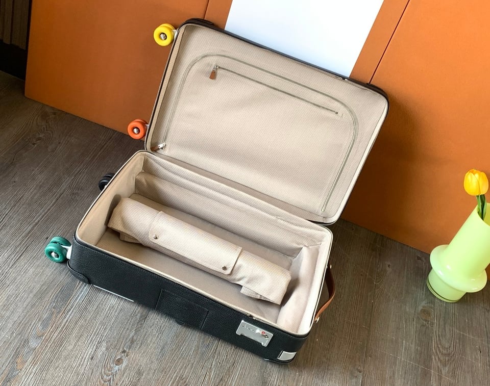 Hermes 55cm view 3