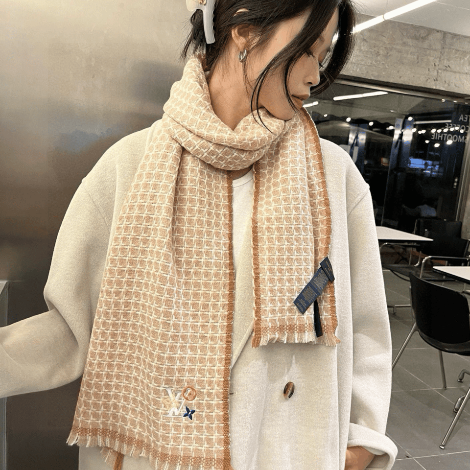 Louis Vuitton Damier Check Cashmere Scarf Beige For Women 190cm view 3