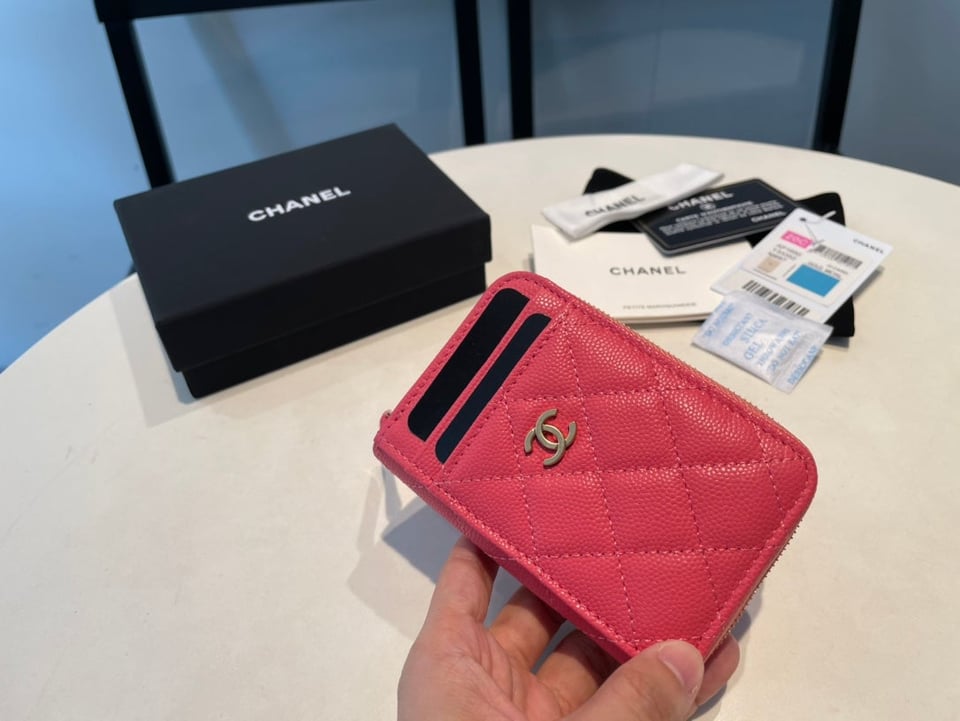 Chanel Zipped Coin Purse 11 Red Pink Grained Calfskin view 6
