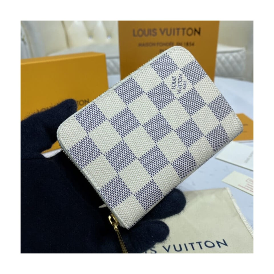 Louis Vuitton Damier Azur Zippy Coin Purse Beige view 4