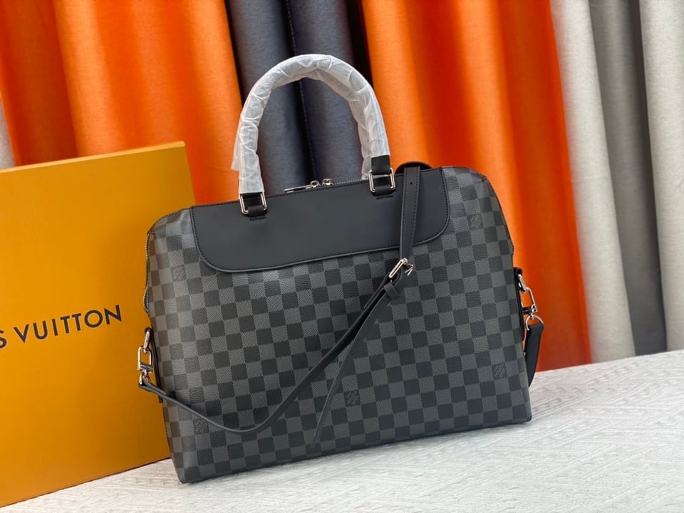 Louis Vuitton Porte Documents Jour Briefcase Damier Black 37Cm N48260 view 4