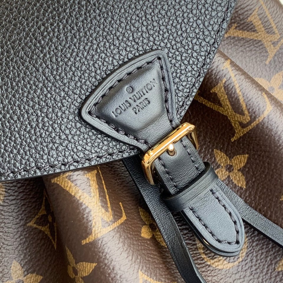 Louis Vuitton Montsouris 33Cm Black view 6