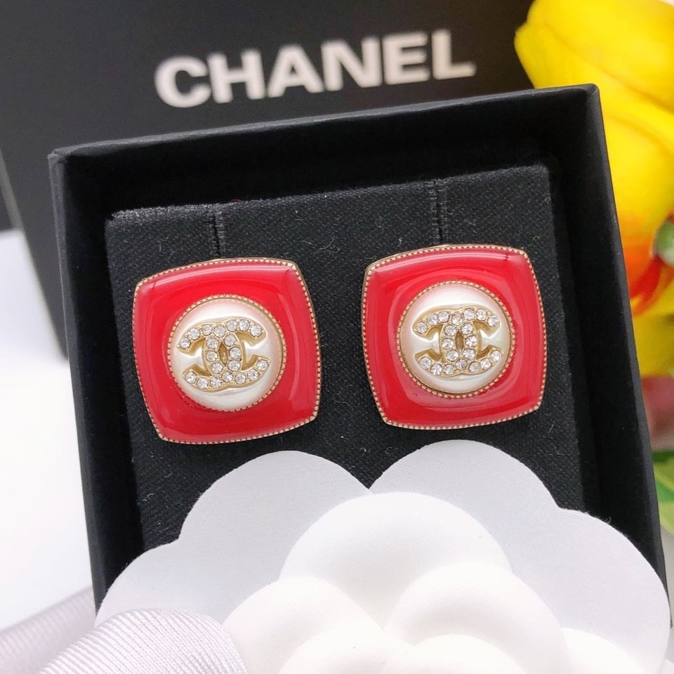 Chanel Cc Earrings Red view 2