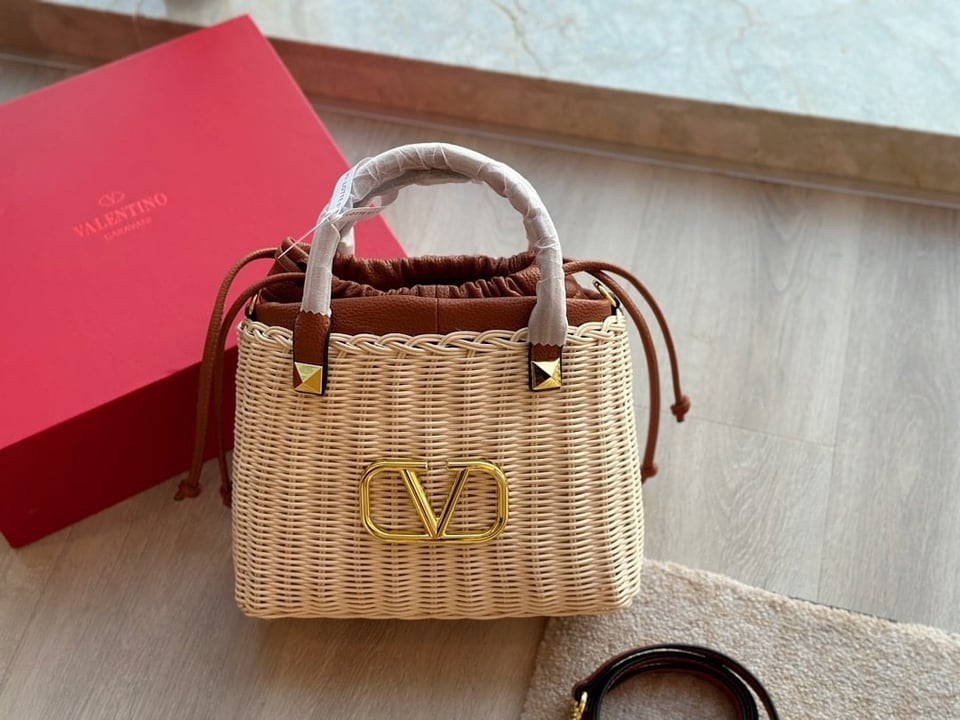 Valentino Garavani Wo Vlogo Small Wicker Basket Bag Beige 25Cm Xw2B0K41Ymp 43S view 11