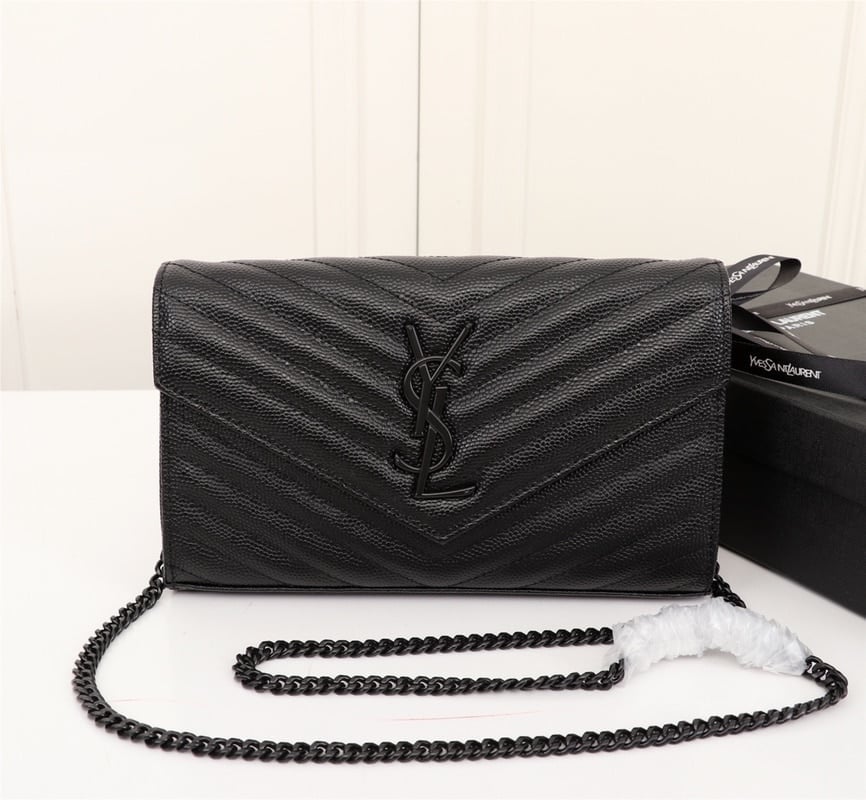 Saint Laurent Cassandre Matelasse Chain Wallet In Grain De Poudre Embossed Black Noir 22Cm view 6