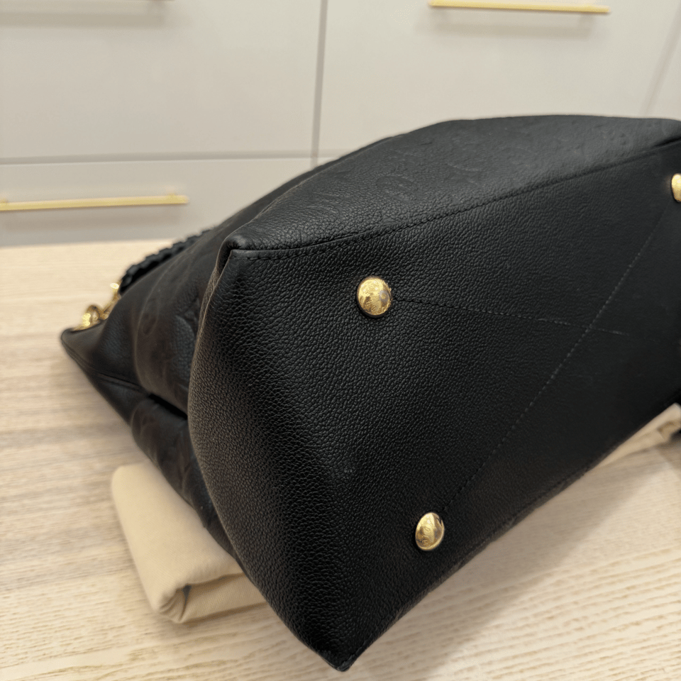 Louis Vuitton Empreinte Maida Hobo Black 32Cm M45522 view 6