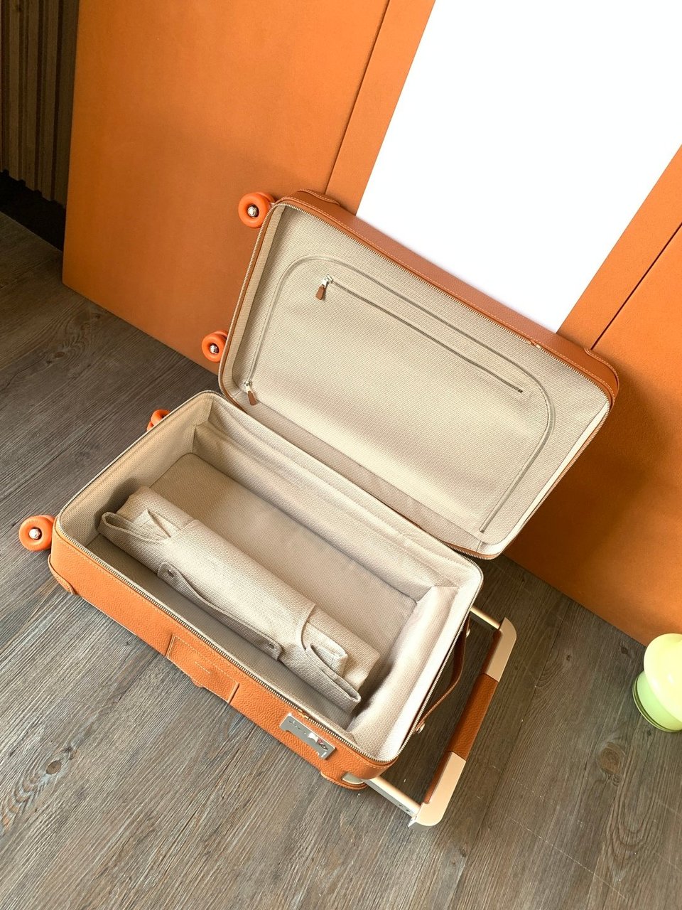 Hermes 55cm view 9