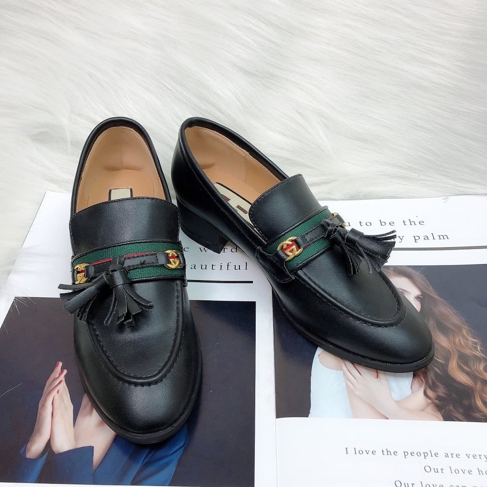 Gucci Unisex Leather Interlocking G Black view 7