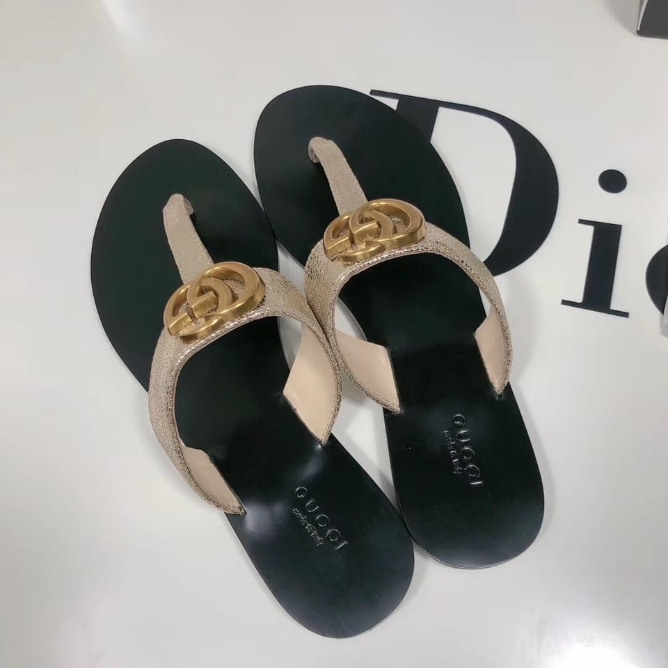 Gucci Double G Thong Leather Metallic Gold ?497444 0B7N0 7100 view 3