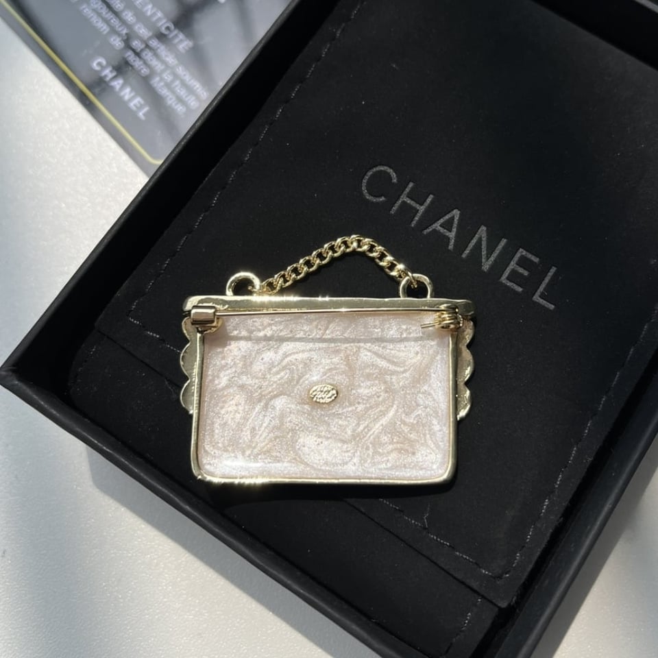 Chanel Chanel Bag Shaped Brooch view 5
