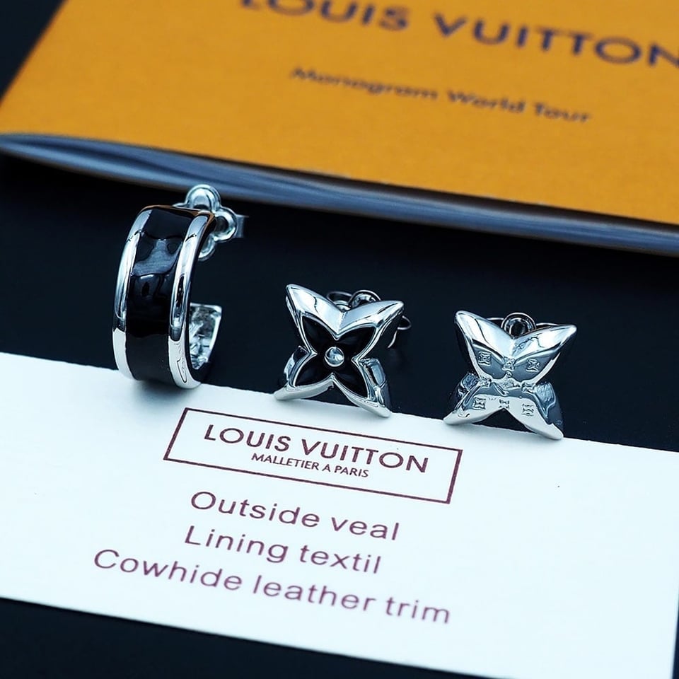 Louis Vuitton Lv Spike Earrings Silver M01718 view 7