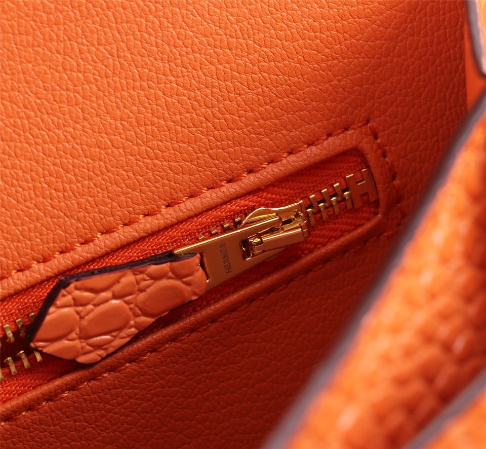 Hermès Mini Constance 19 Shiny Alligator Gold Hardware Orange 19cm / 7.5in view 4