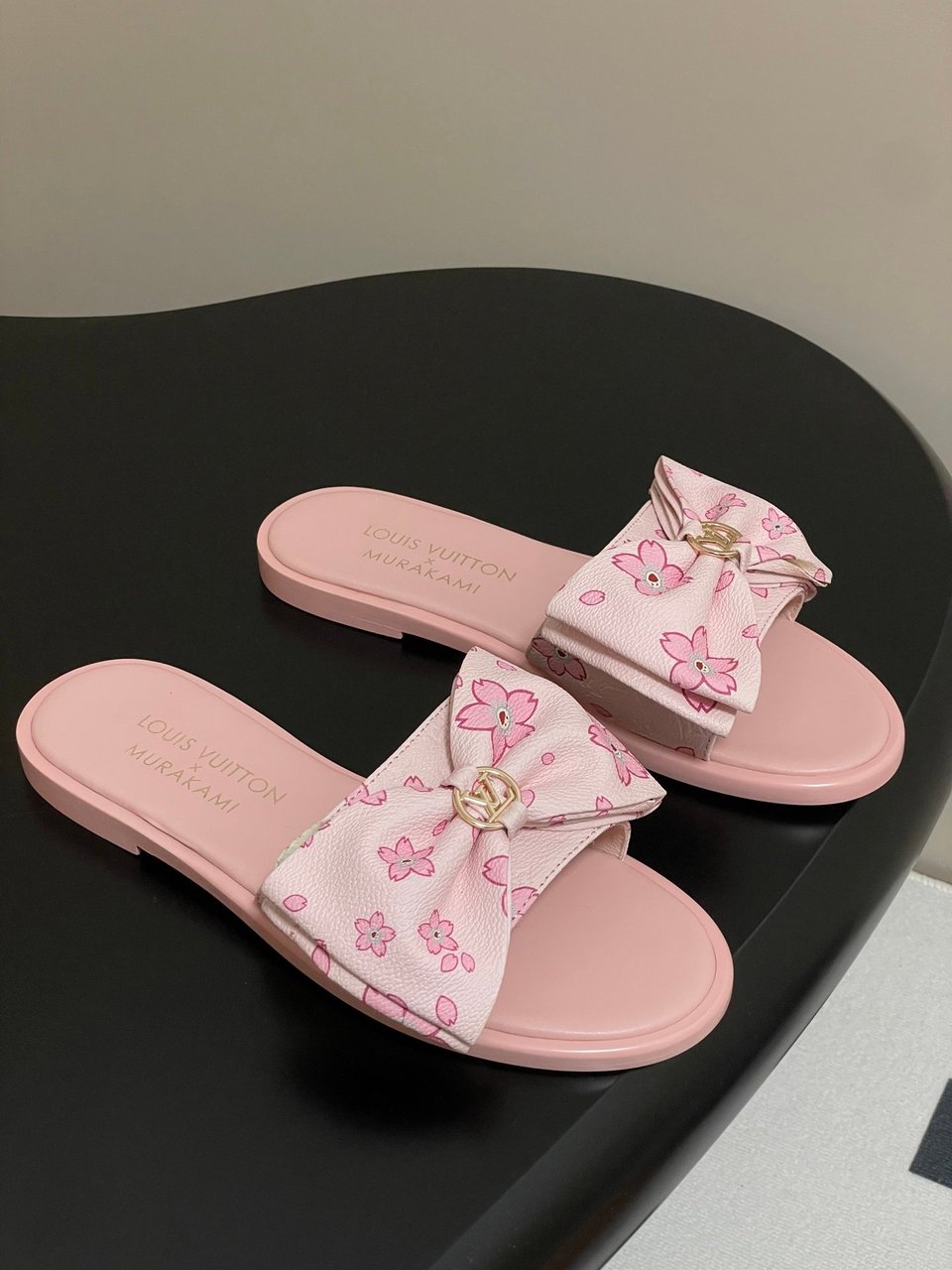 Louis Vuitton x Takashi Murakami Lily Flat Mule Bow Slide Sandals Pink- White 1AGVYA view 4