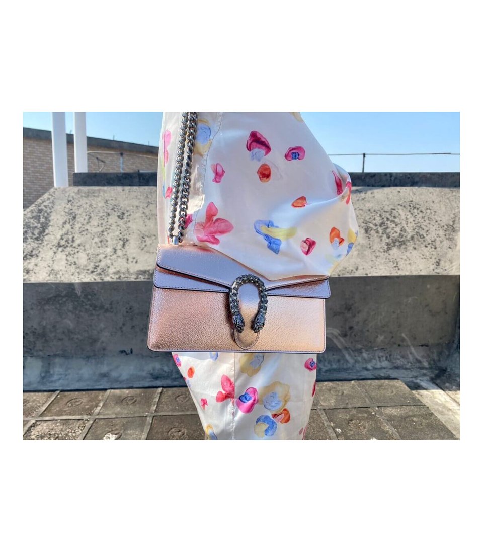 Gucci Dionysus Small Shoulder Bag in Rose Gold Lame Leather view 8
