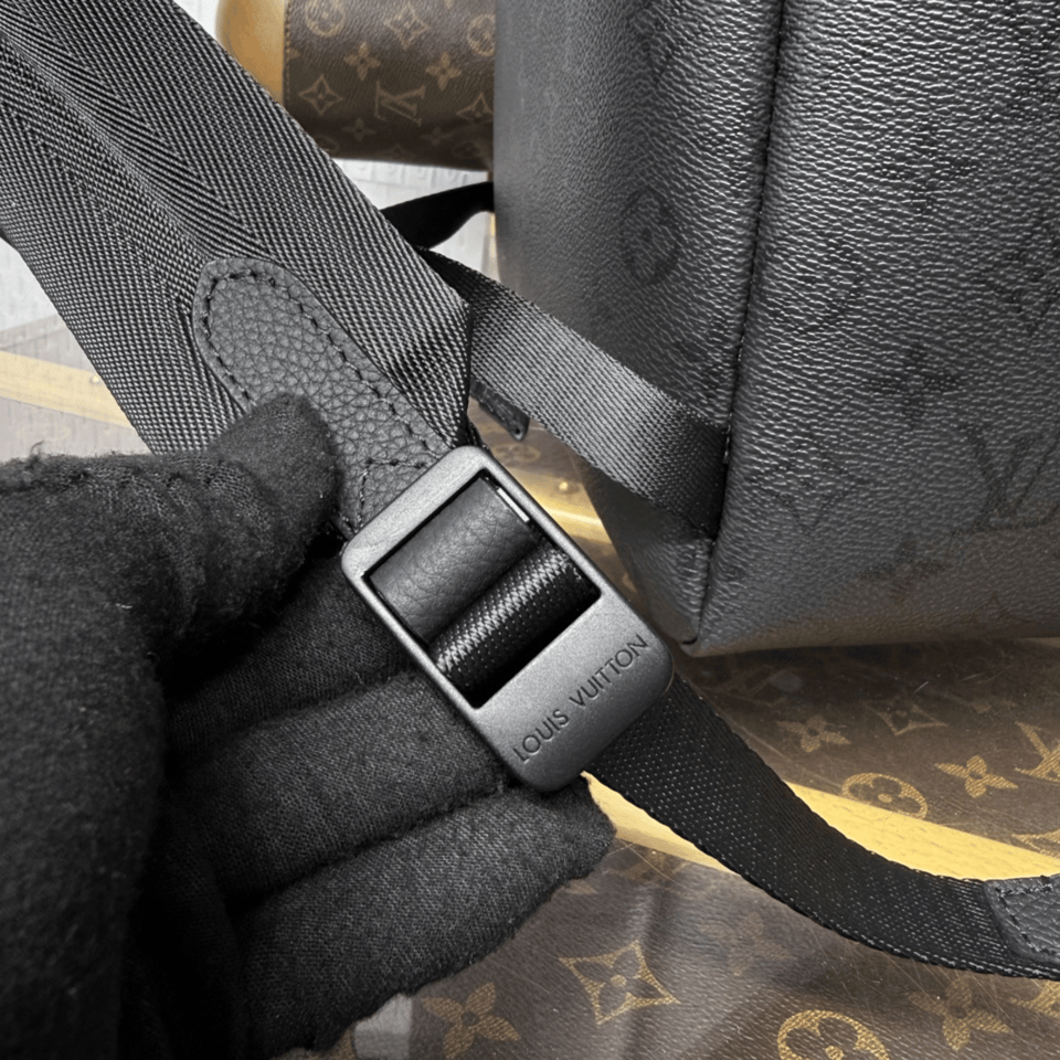 Louis Vuitton Discovery Backpack Monogram Midnight M26765 view 11