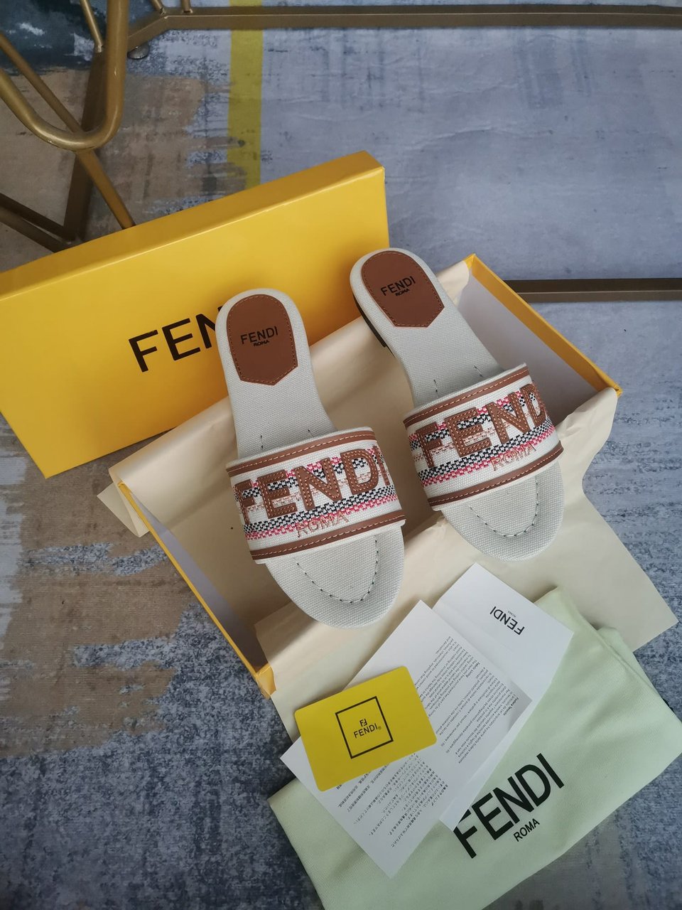 Fendi Signature Beige Canvas Slides 8R8092Ao0Xf1Lru view 5