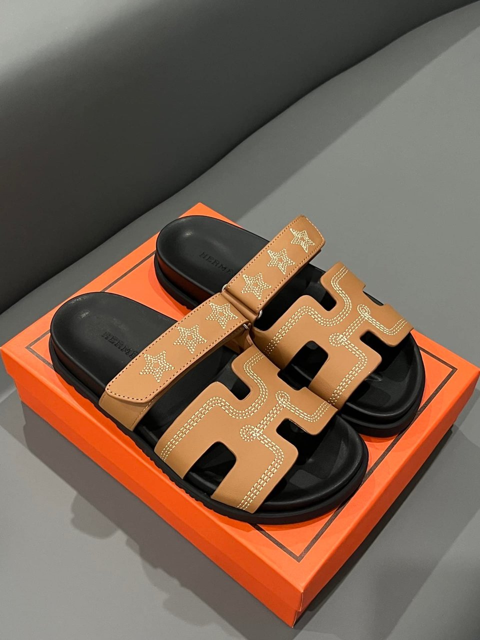 Hermes Chypre Sandal Star Stitched Naturel H232142Z A3350 view 8