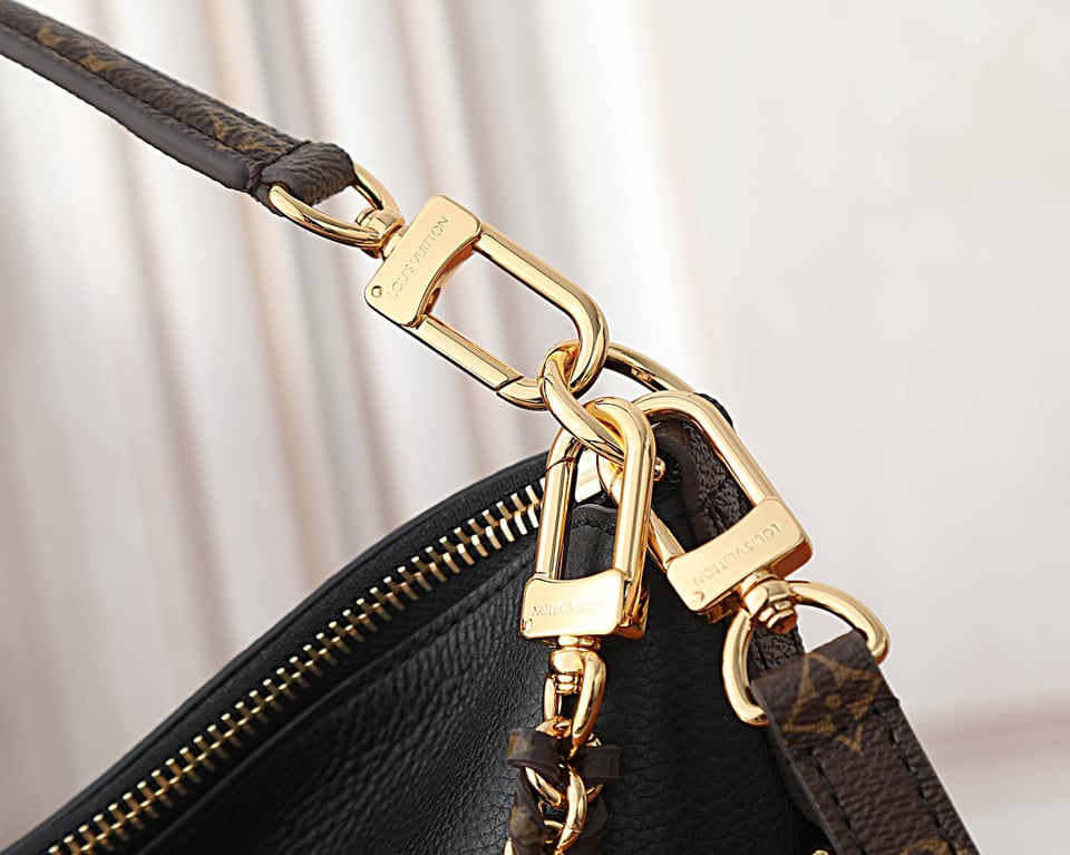 Louis Vuitton Multipass Bag Black 30cm M29195 view 11