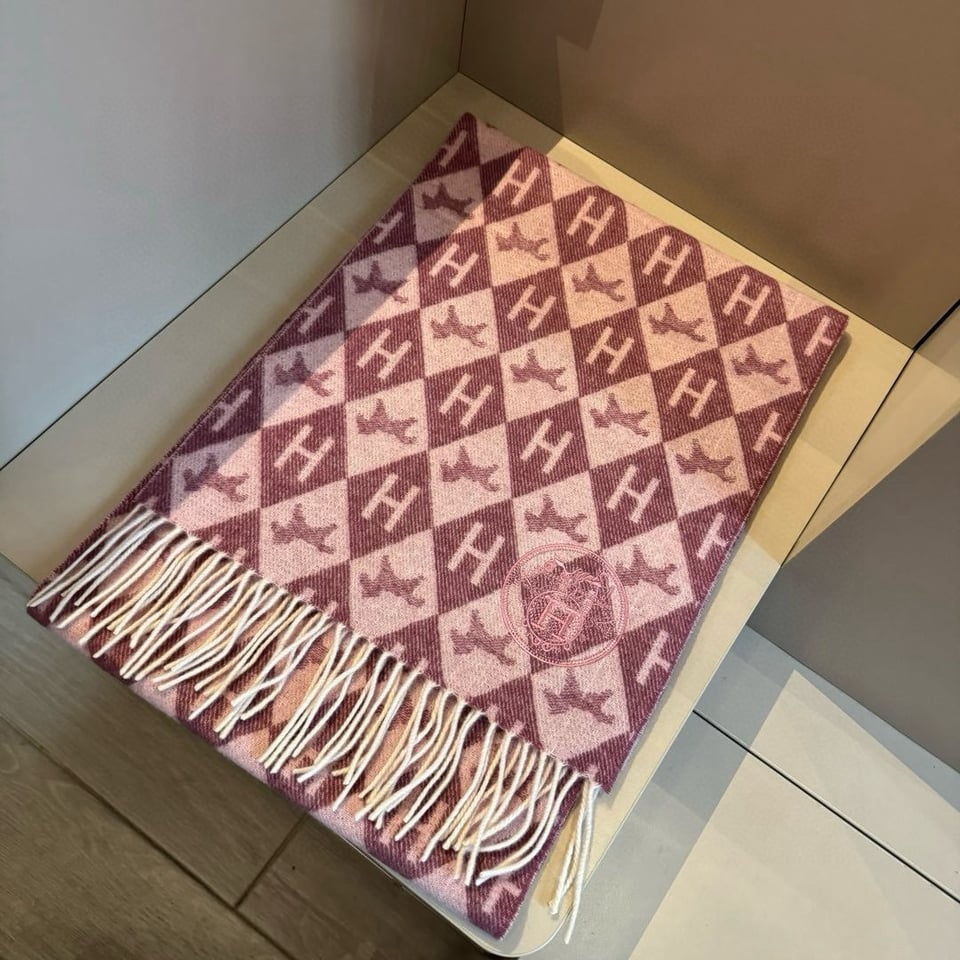 Hermes Diamond H Cashmere Scarf Burgundy For Women 180cm view 5