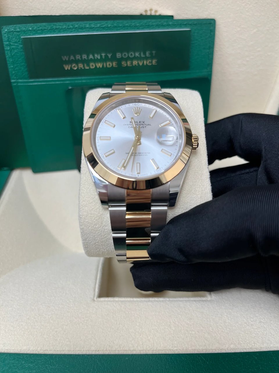[Superclone] Rolex Datejust 41mm Silver Dial Smooth Oyster 126303 view 6