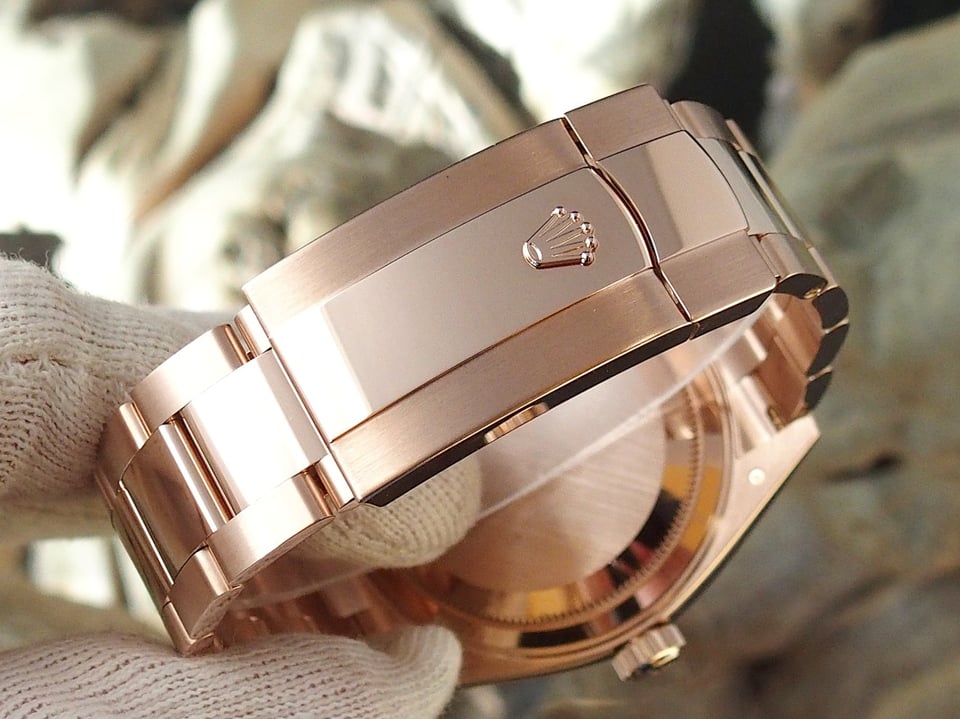 [Superclone] Rolex Sky-Dweller 42 mm Chocolate Dial Oyster 336935 view 4