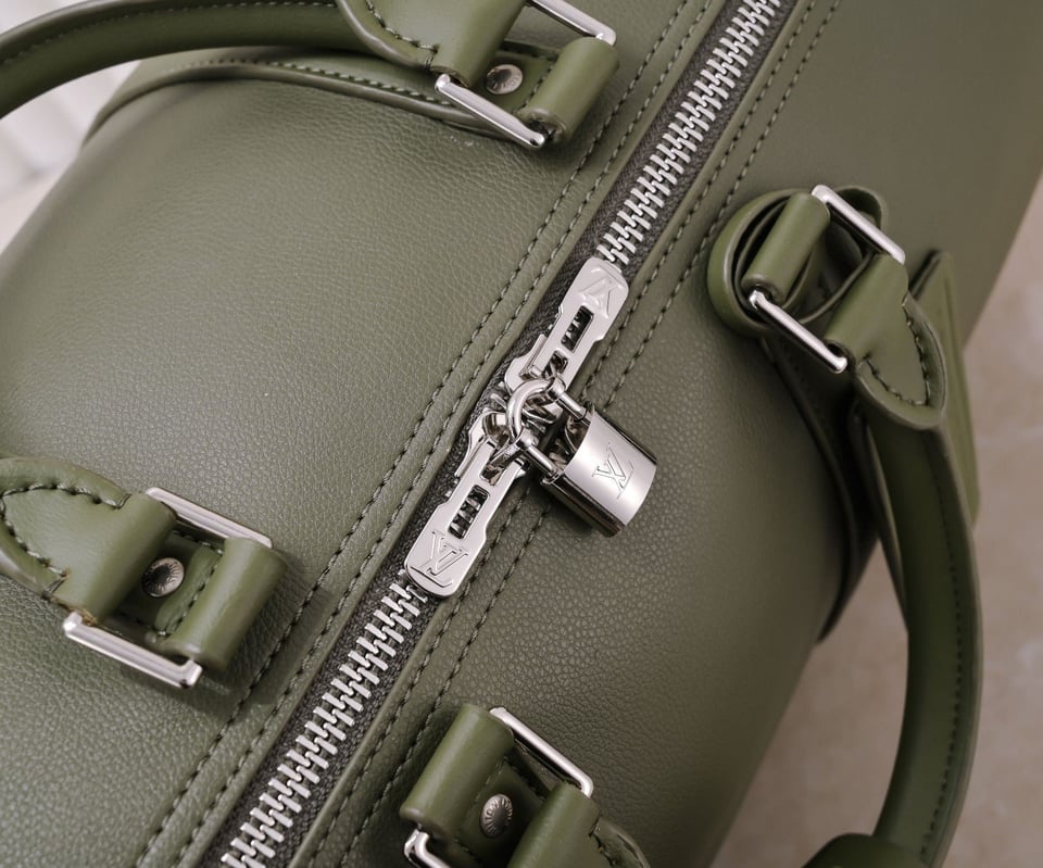 Louis Vuitton Keepall Bandouli Re 50 Khaki view 5