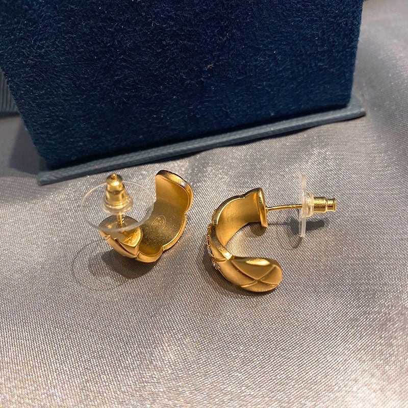 Chanel Coco Golden Earrings view 2