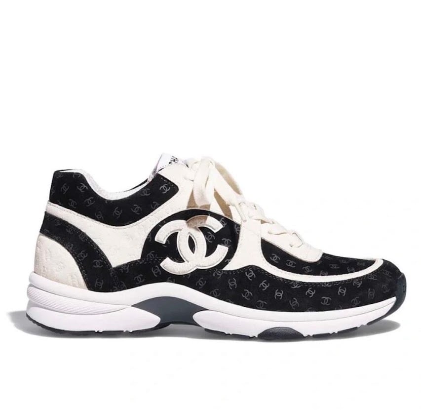 Chanel Printed Suede Calfskin Sneakers White And Black G39230 X56653 94305 view 2