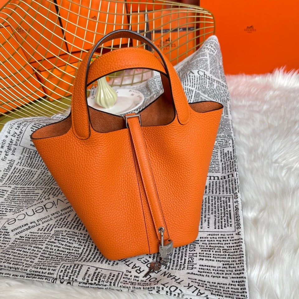 Hermes Picotin Lock Bag In Taurillon Clemence Orange 22Cm view 3