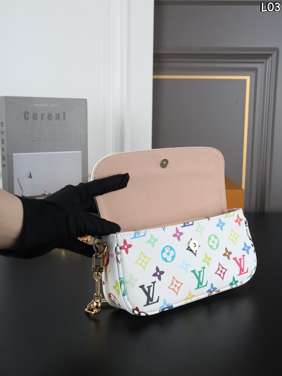 Louis Vuitton LV x TM Ivy On Chain Bag Multicolor White 23.5cm M27492 view 6