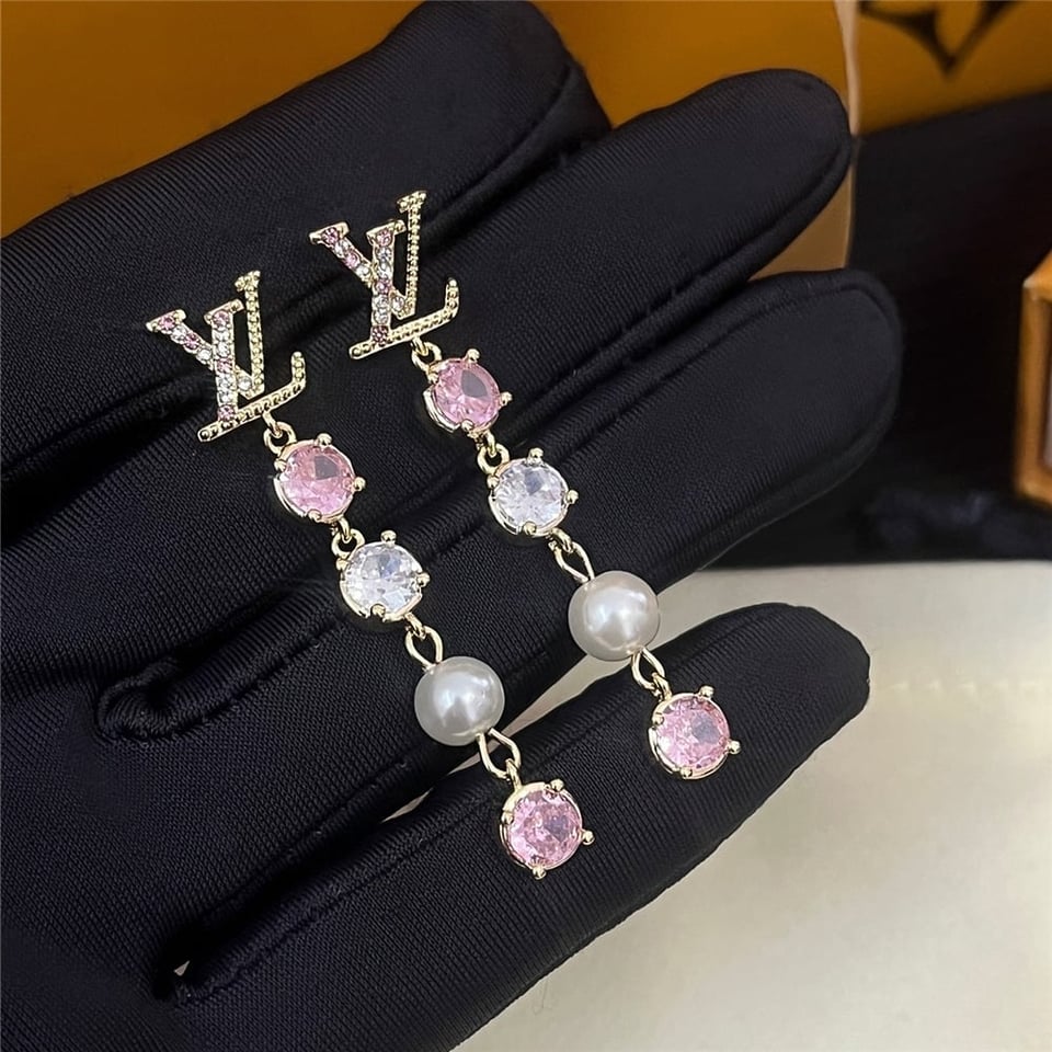 Louis Vuitton Lv Iconic Tresor Earrings M01510 view 4