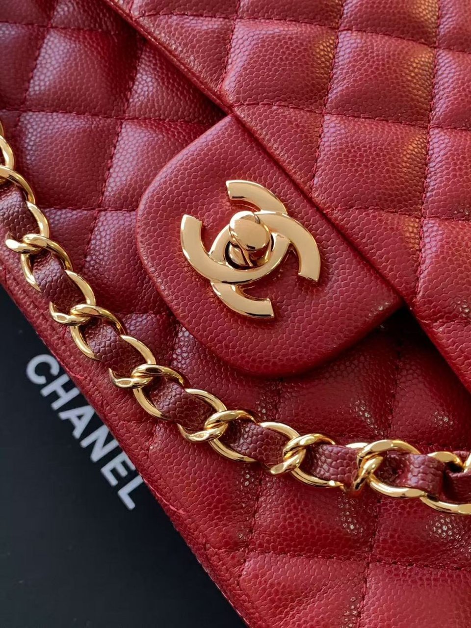Chanel Classic Flap Bag 25 cm Red Gold-Tone Hardware A01112 view 7